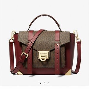 SOLD!!! NWT Manhattan Medium Leather Purse